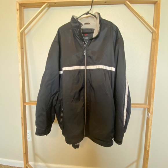 Vintage Nike winter jacket (1993) - Picture 2 of 5